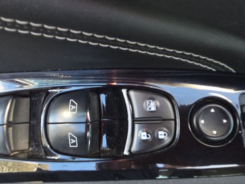 Used 2021 Nissan Altima 2.5 SL FWD image 24