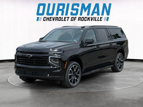 New 2026 Chevrolet Suburban RST w/ Sun And Tow Package AWD/4WD image 2
