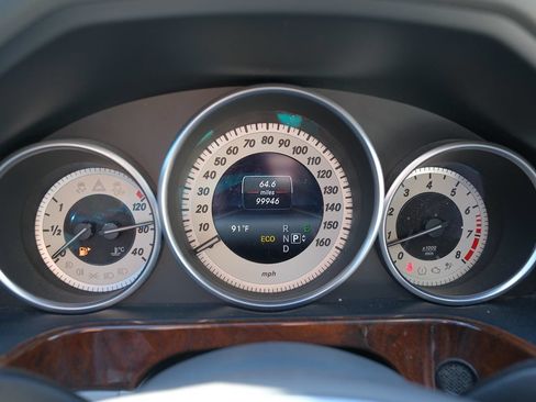 Used 2014 Mercedes-Benz E 350 Sedan w/ Premium 1 Package image 17