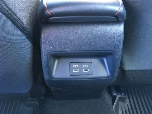 Used 2025 Toyota Corolla SE AWD/4WD image 25
