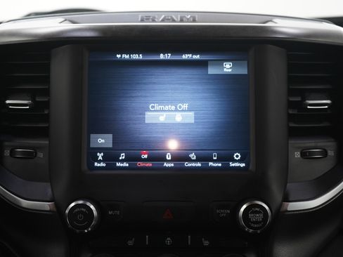 Used 2019 RAM 1500 Big Horn AWD/4WD image 15