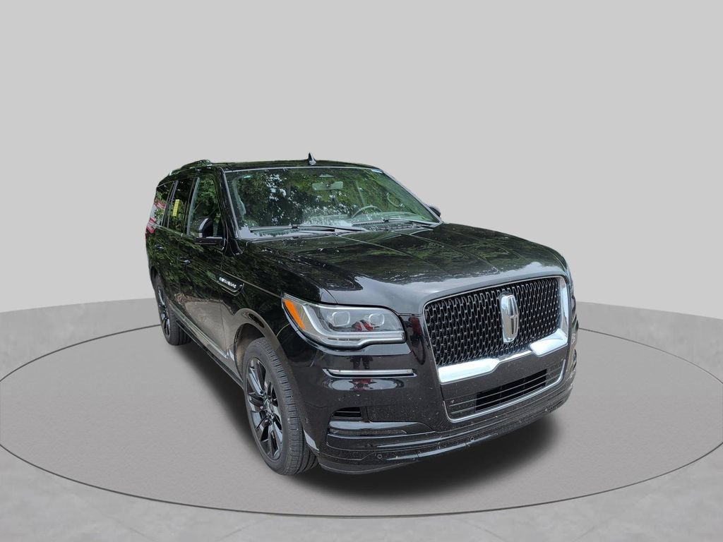 Used 2023 Lincoln Navigator Reserve AWD/4WD image 22