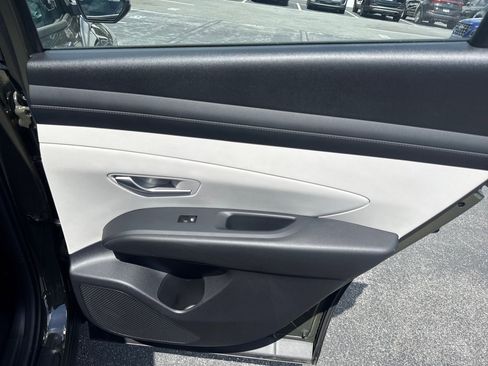 New 2026 Hyundai Tucson SE image 17