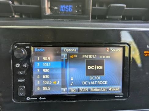 Used 2018 Toyota Corolla iM w/ All-Weather Mat Package FWD image 33