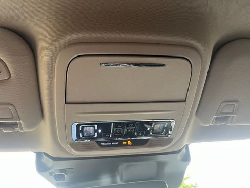 Used 2023 Lincoln Corsair AWD w/ Equipment Group 101A image 38