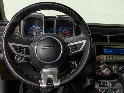 Used 2010 Chevrolet Camaro SS w/ RS Package RWD image 29