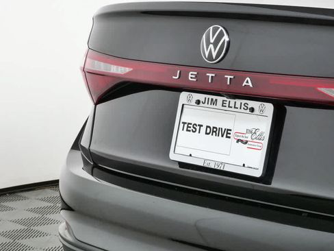 Used 2026 Volkswagen Jetta S FWD image 35