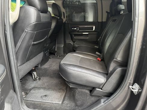 Used 2017 RAM 2500 Laramie w/ Sport Appearance Group AWD/4WD image 44