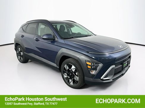 Used 2025 Hyundai Kona SEL FWD image 1