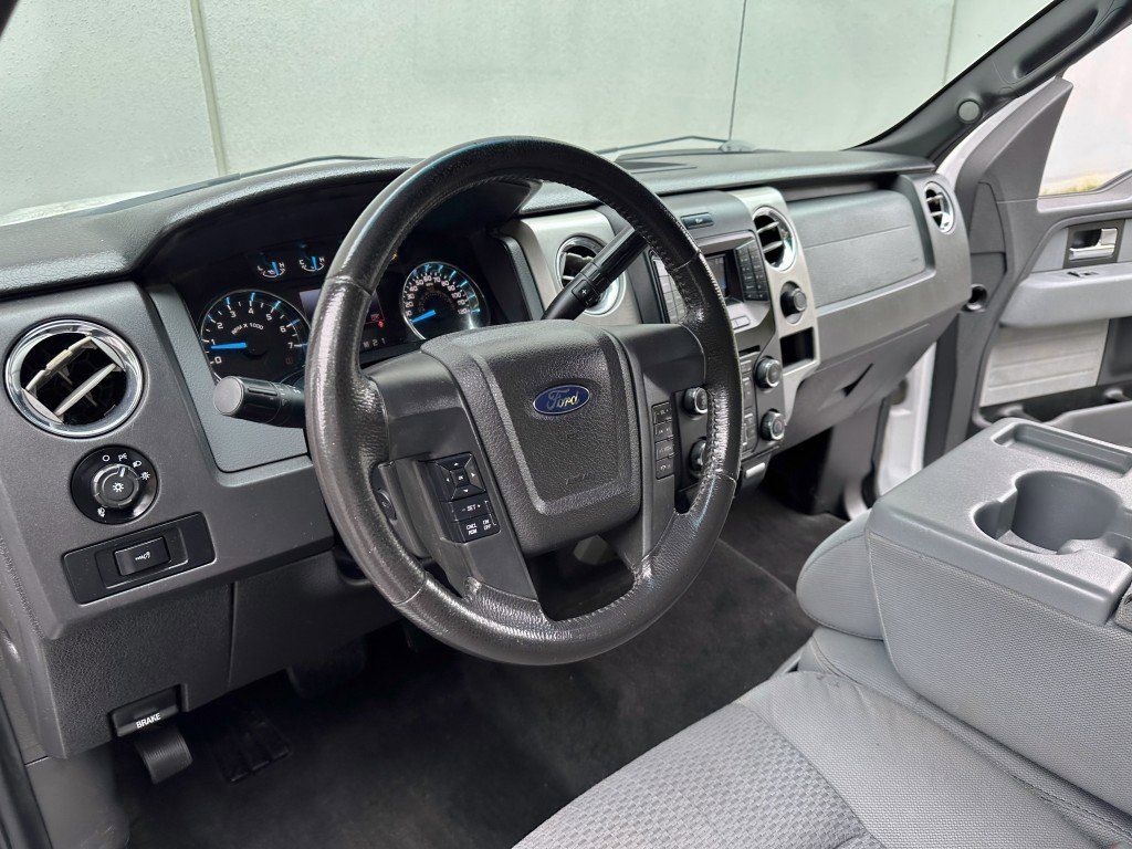Used 2013 Ford F150 XLT w/ Luxury Equipment Group AWD/4WD image 22
