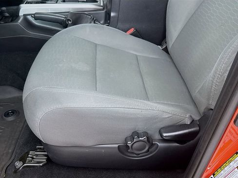 Used 2017 Toyota Tacoma SR5 image 11