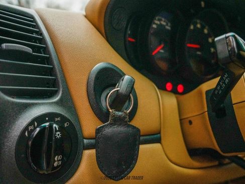 Used 1999 Porsche 911 Carrera image 31