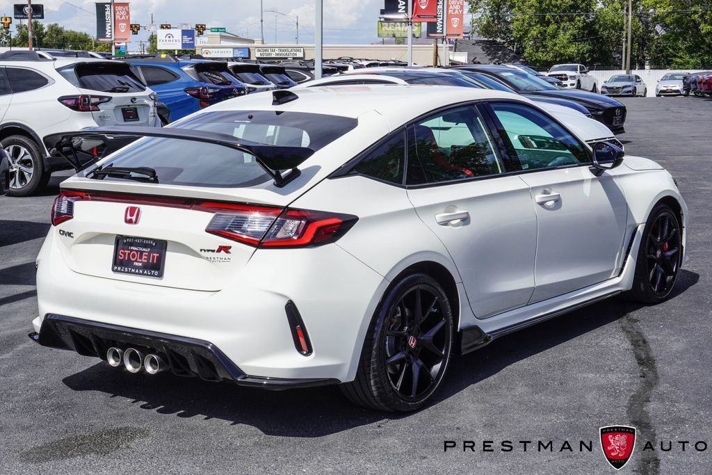 Used 2025 Honda Civic Type R image 23