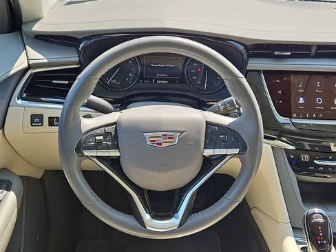 Certified 2023 Cadillac XT6 Premium Luxury w/ Technology Package AWD/4WD image 10
