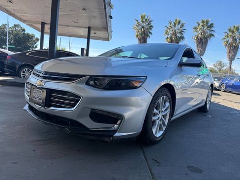 Used 2016 Chevrolet Malibu LT image 21