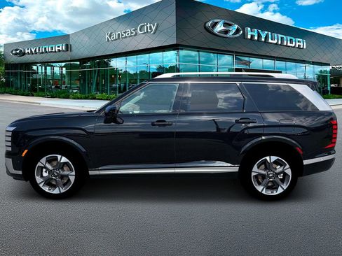 New 2026 Hyundai Palisade Limited image 3