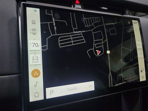 New 2024 Land Rover Discovery Sport S image 35