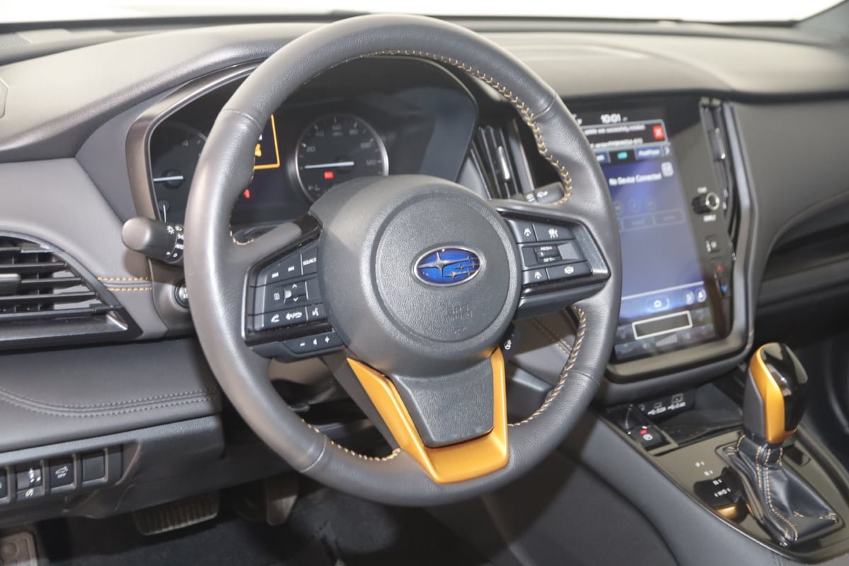 Used 2025 Subaru Outback Wilderness AWD/4WD image 6