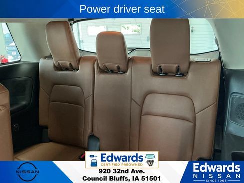 Used 2022 Nissan Pathfinder Platinum w/ Cargo Package AWD/4WD image 14