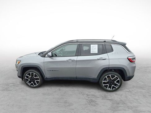 Used 2018 Jeep Compass Limited w/ Navigation Group image 2
