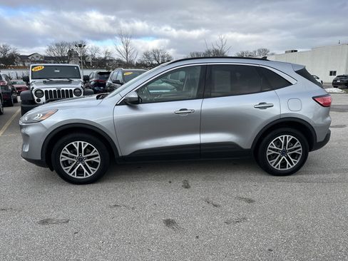 Used 2022 Ford Escape SEL image 8