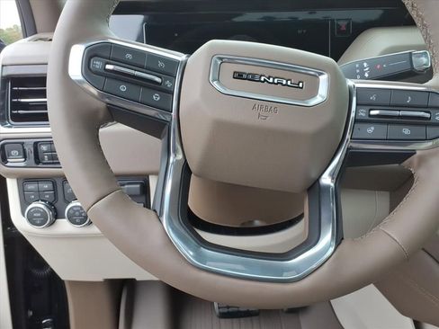 New 2026 GMC Yukon XL Denali AWD/4WD image 18