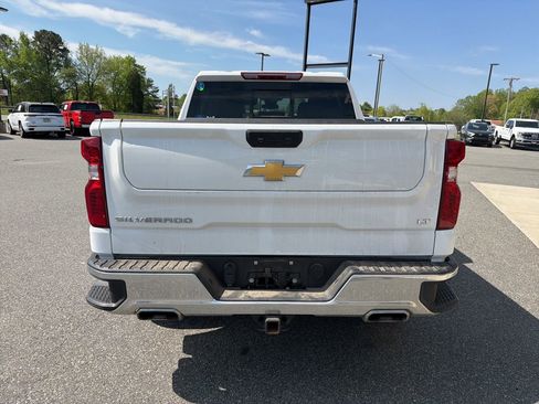 Used 2024 Chevrolet Silverado 1500 LT image 7