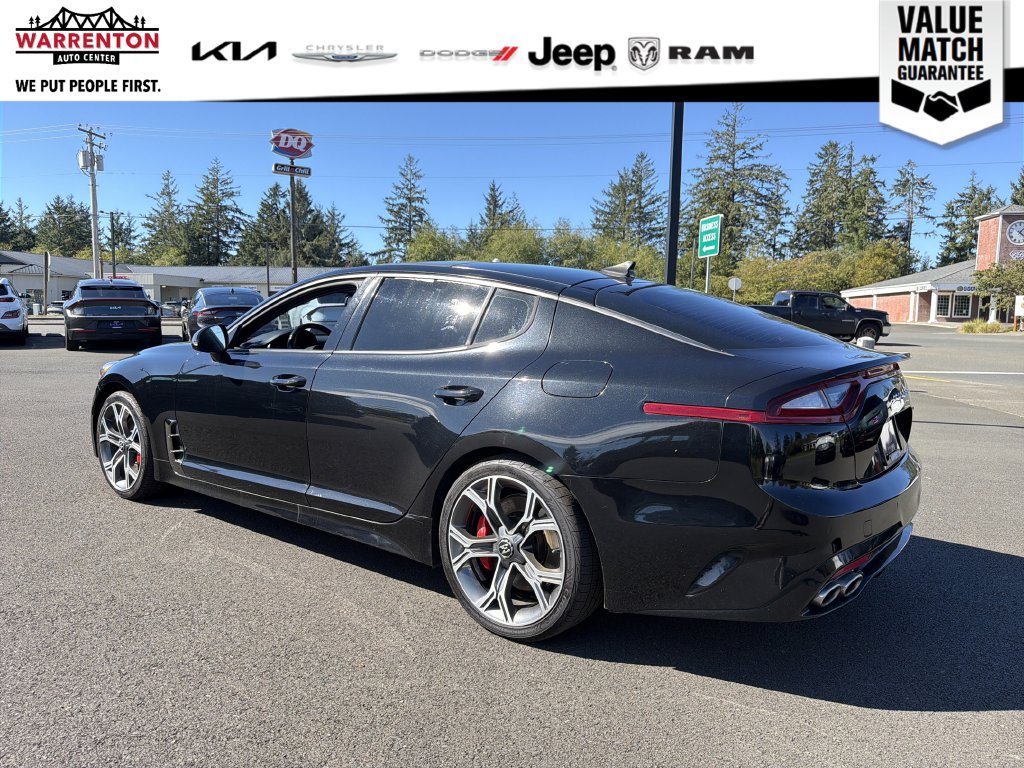 Used 2021 Kia Stinger GT1 RWD image 4
