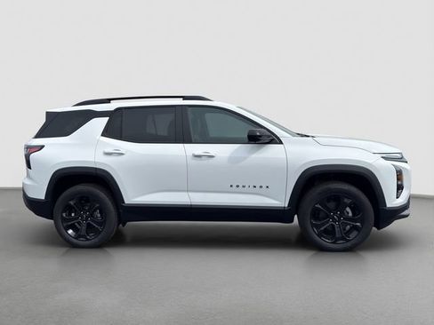 New 2026 Chevrolet Equinox LT AWD/4WD image 7