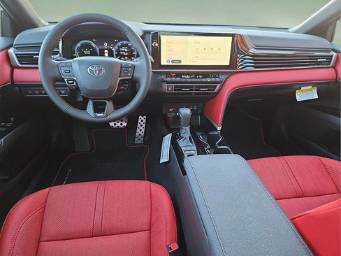 Used 2026 Toyota Camry XSE image 16
