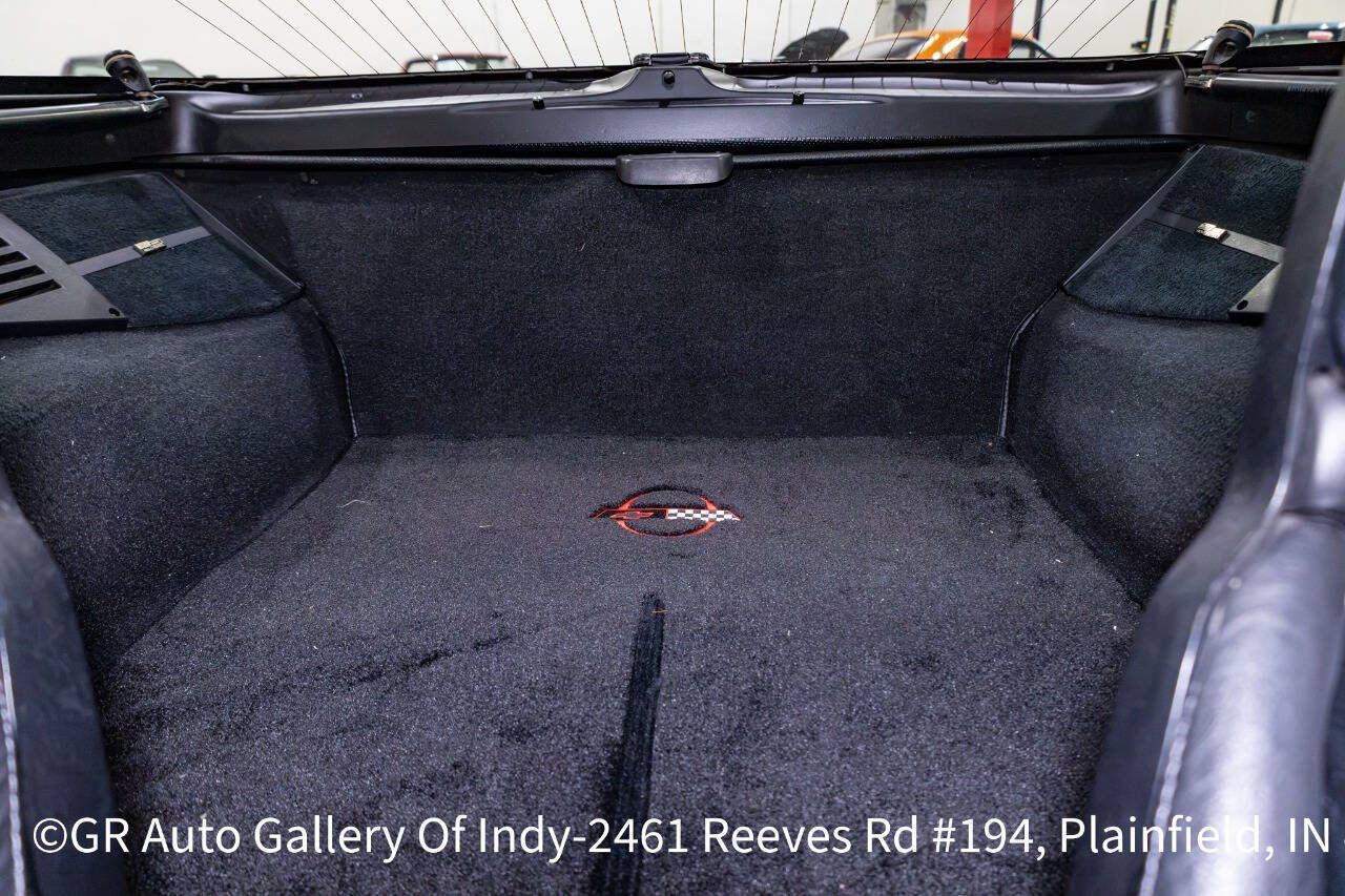 Used 1992 Chevrolet Corvette Coupe RWD image 36