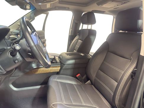 Used 2019 GMC Yukon Denali w/ Open Road Package AWD/4WD image 16