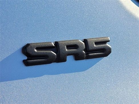 Used 2025 Toyota Tacoma SR5 image 13