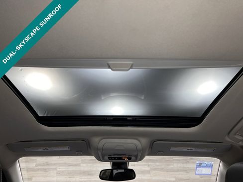 Used 2020 GMC Acadia Denali w/ Trailering Package image 5