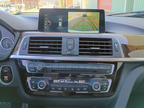 Used 2017 BMW 330i xDrive Wagon image 41