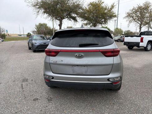 Used 2020 Kia Sportage LX w/ LX Popular Package image 4