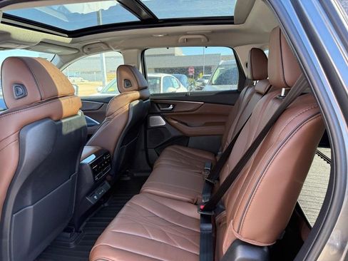 Certified 2026 Acura MDX SH-AWD w/ Advance Package image 6