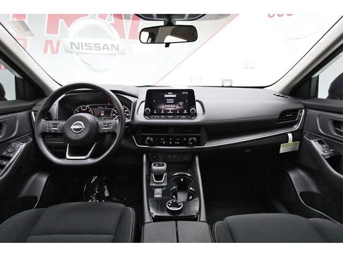 Certified 2024 Nissan Rogue S image 7