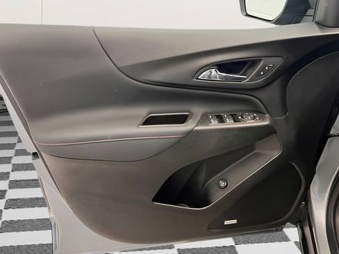 Certified 2023 Chevrolet Equinox RS w/ RS Leather Package AWD/4WD image 15