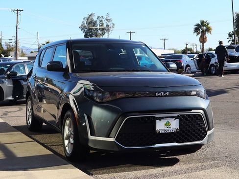 Used 2024 Kia Soul LX w/ Option Group 015 image 14