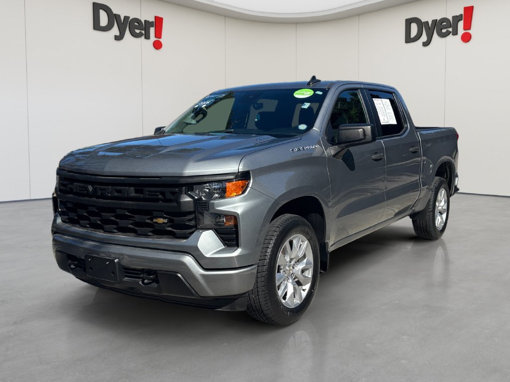 Certified 2025 Chevrolet Silverado 1500 Custom RWD image 1