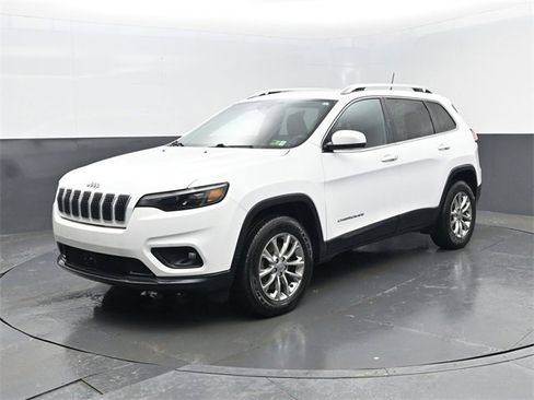 Used 2021 Jeep Cherokee Latitude Lux w/ Comfort/Convenience Group image 2
