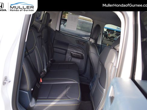 Used 2025 Ford Maverick Lobo image 33