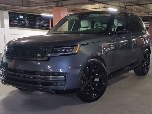 New 2026 Land Rover Range Rover SE AWD/4WD image 1