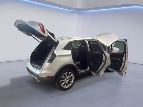 Used 2019 Lincoln MKC Select AWD/4WD image 14