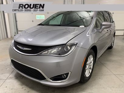 Used 2020 Chrysler Pacifica Touring-L