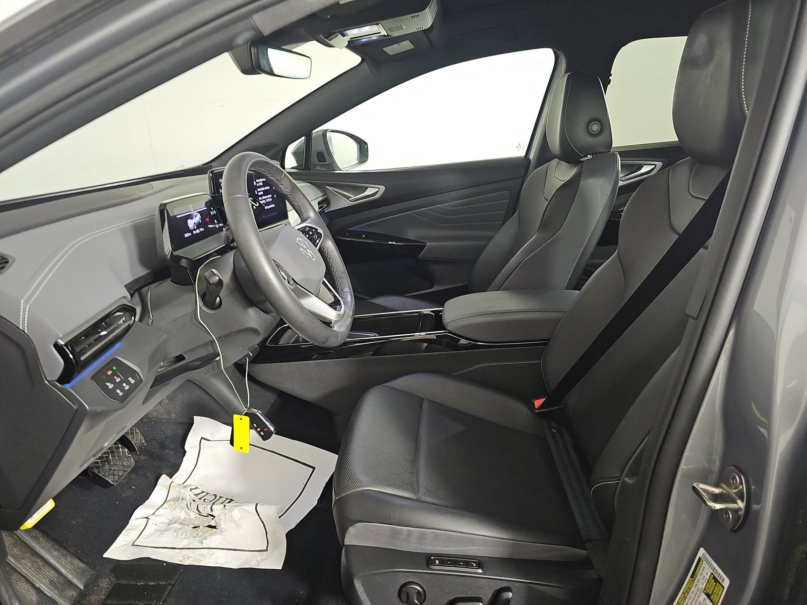 Used 2023 Volkswagen ID.4 Pro S AWD/4WD image 3