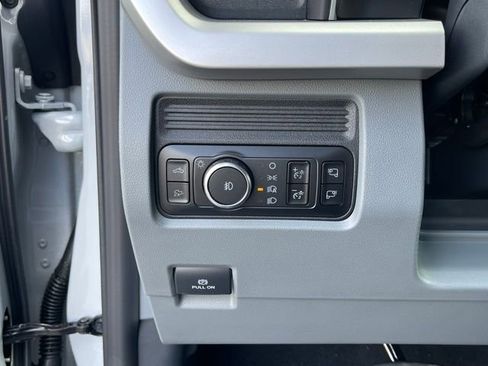 New 2026 Ford F250 XLT w/ XLT Premium Package image 25