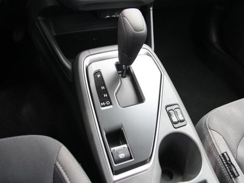 Used 2025 Subaru Crosstrek 2.5i Premium AWD/4WD image 29