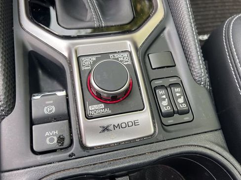 Used 2023 Subaru Forester Touring AWD/4WD image 27
